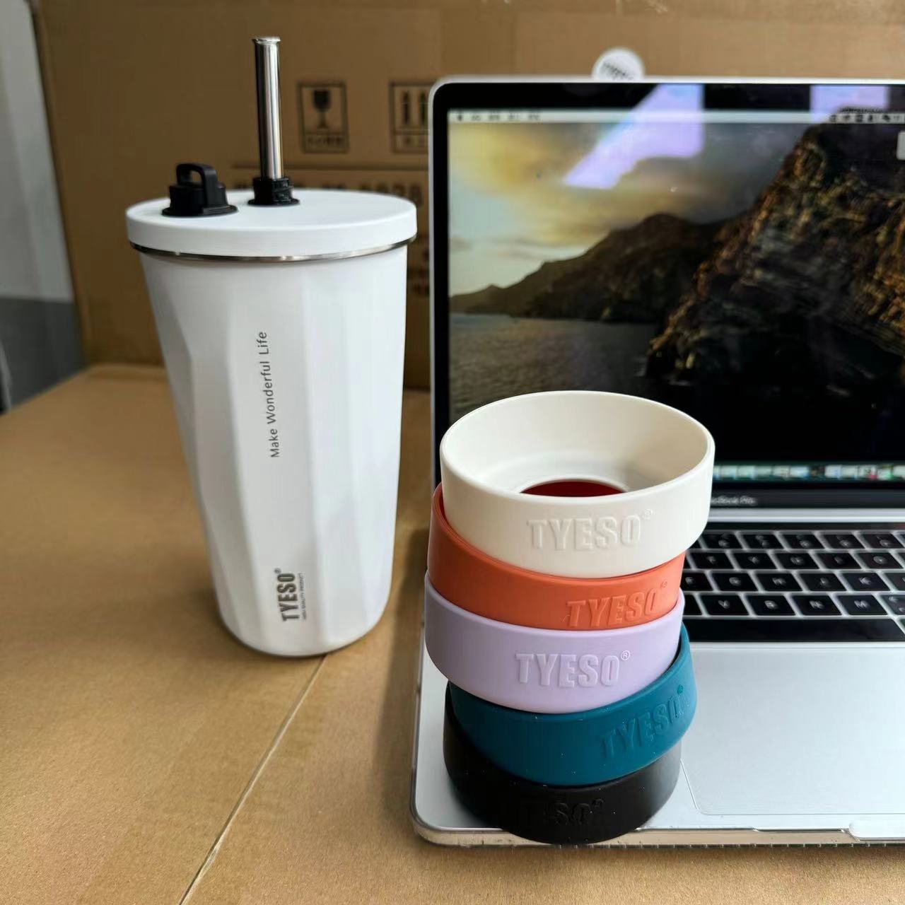 Tyeso Insulated Stainless Steel Coffee Cup Bumper 30OZ/40OZ Bottle Base Anti-Slip Silicone Pad