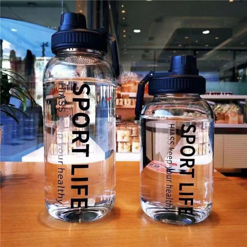 Large capacity portable glass water bottle with varying capacities (2000ml, 1500ml, 1000ml, 700ml) for outdoor sports