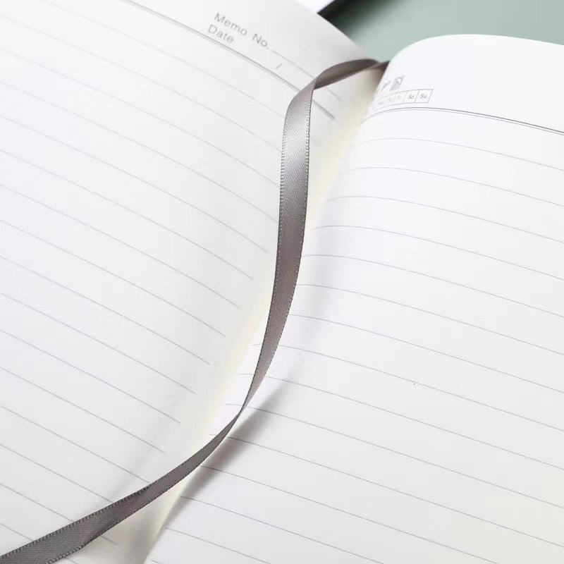 Teacher's Day Gift Customised Insulated Mug with Smart Temperature Display and Notebook Gift Box Set - Customizable, Creative, and Handy Gift