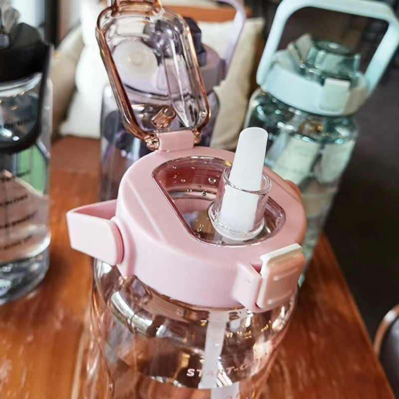 2L Transparent Sports Water Bottle with Straw, Time Scale & Portable Large Capacity