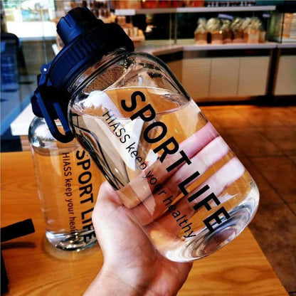 Large capacity portable glass water bottle with varying capacities (2000ml, 1500ml, 1000ml, 700ml) for outdoor sports