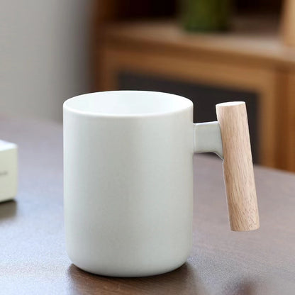 Teacher's Day Gift Simple Wood Handle Mug Set with Lid & Spoon for Office Couple - Creative Retro Style Coffee & Water Cup Gift